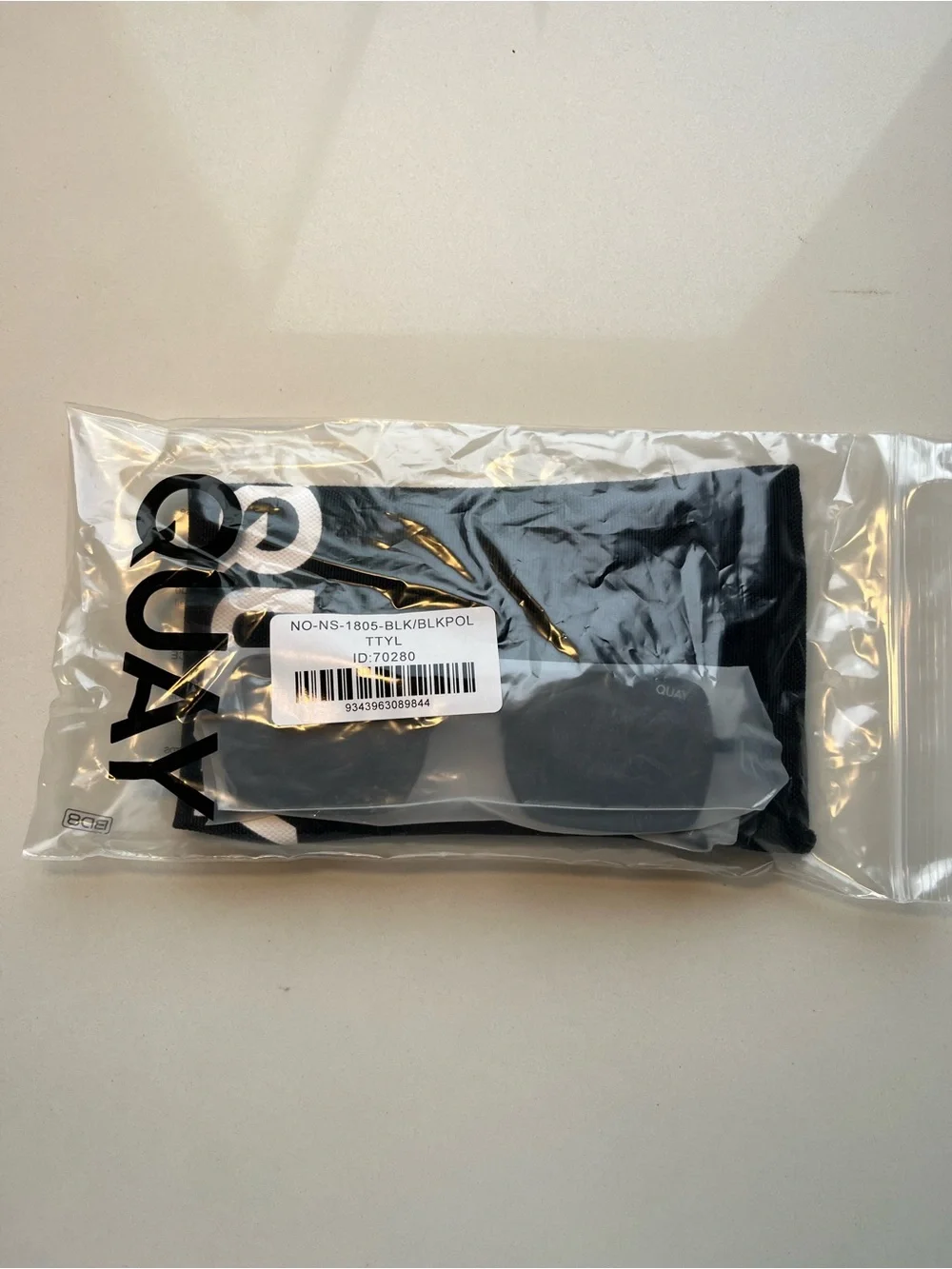 QUAY TTYL Rectangle Sunglasses in Black - Polarized - NWT